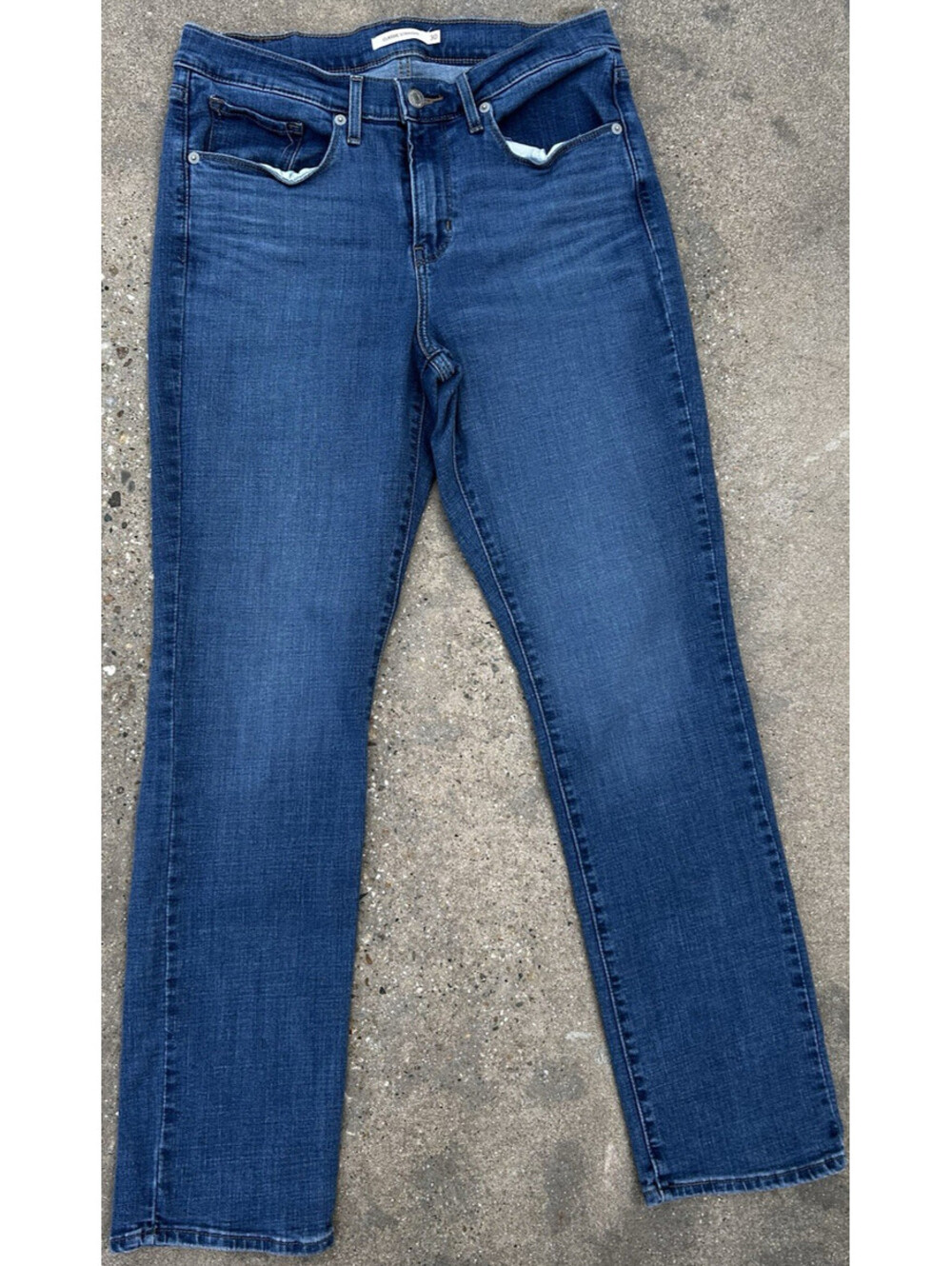 Levi Womens Classic Straight Denim Blue Jeans pants Size 30 or 10M Light Fade